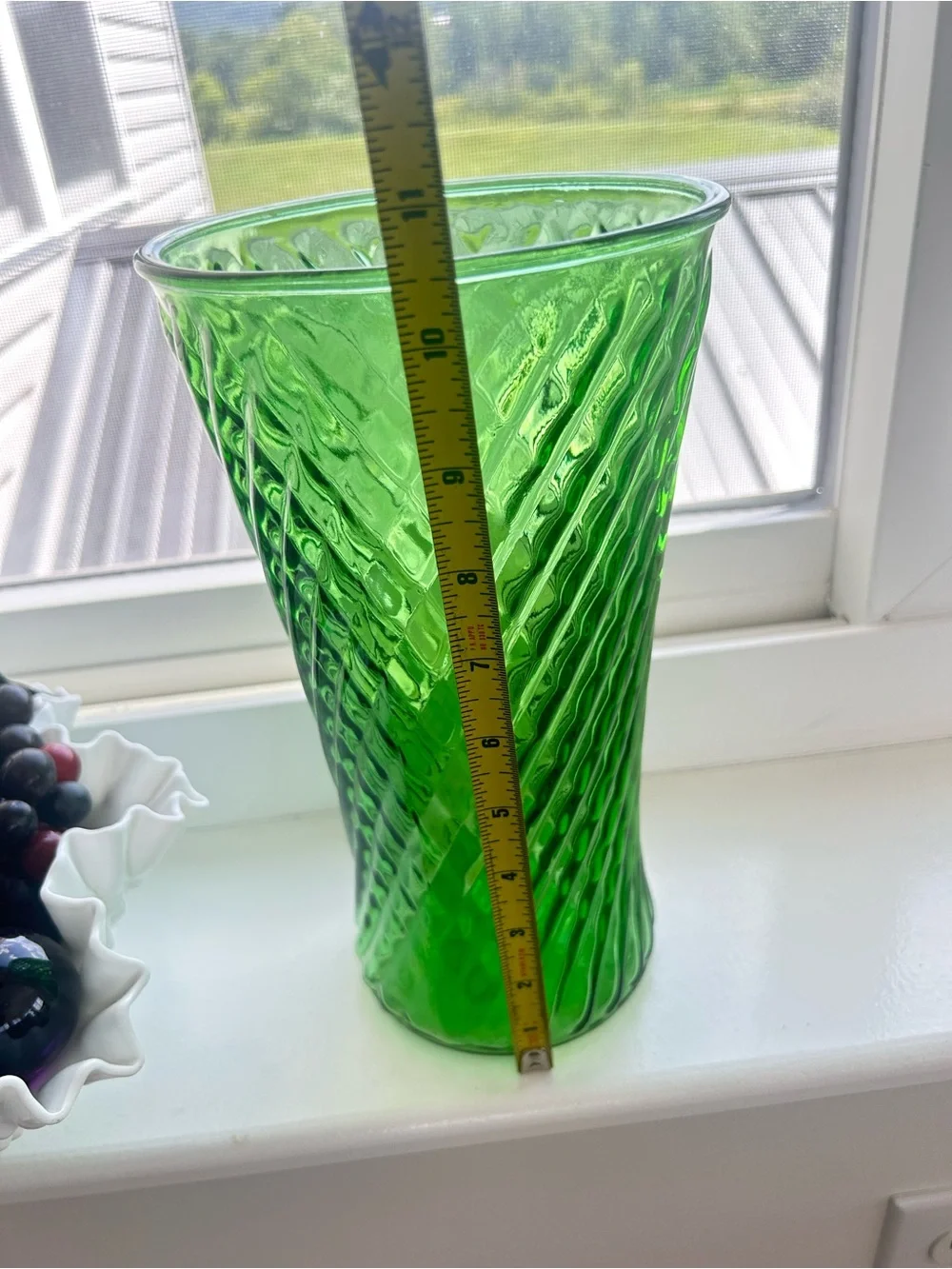 MCM vintage Emerald Green Swirl Glass Vase vessel Restyle!
